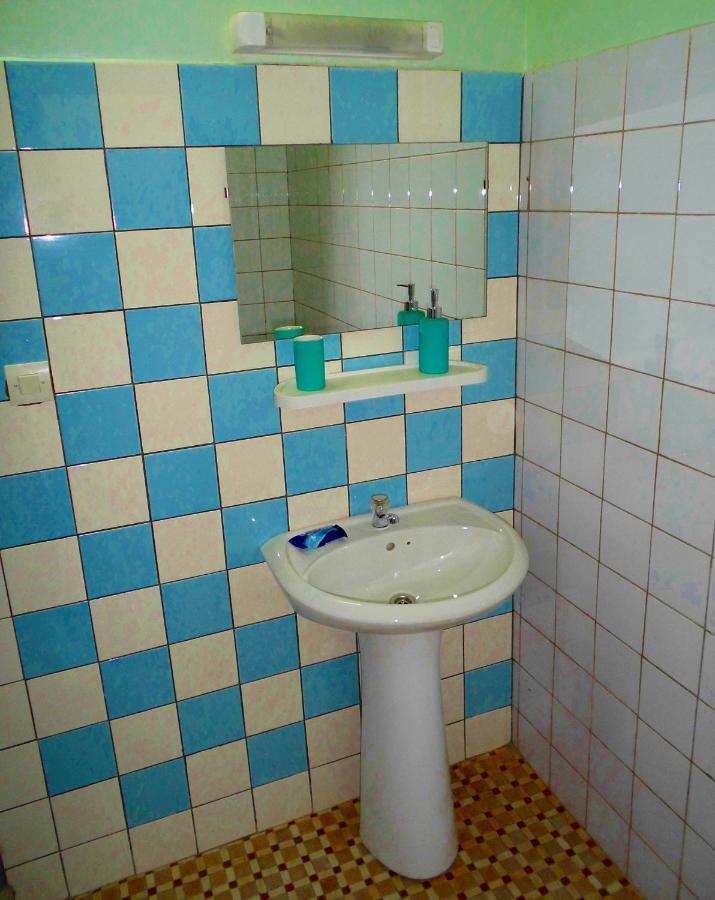 Hotel Kavana Ouagadougou Ruang foto