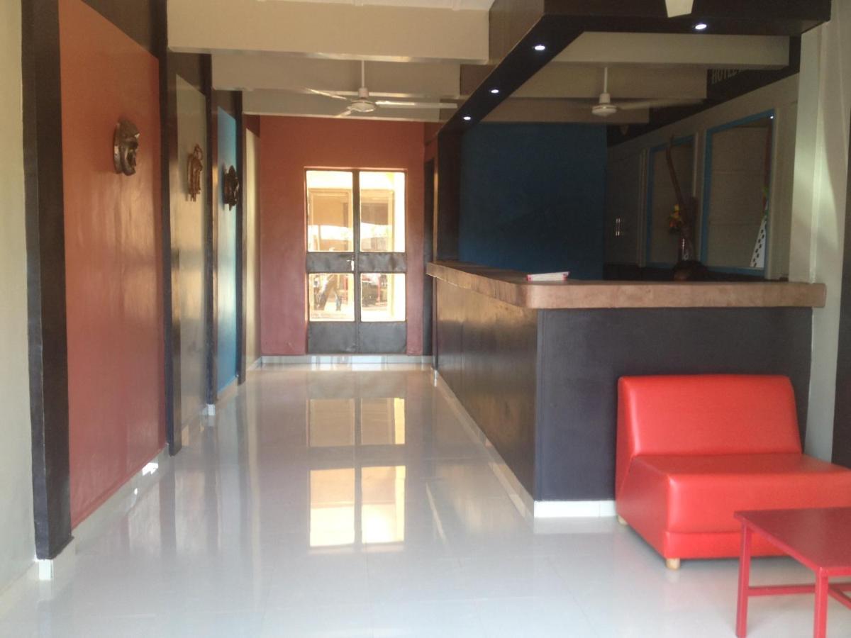 Hotel Kavana Ouagadougou Bagian luar foto